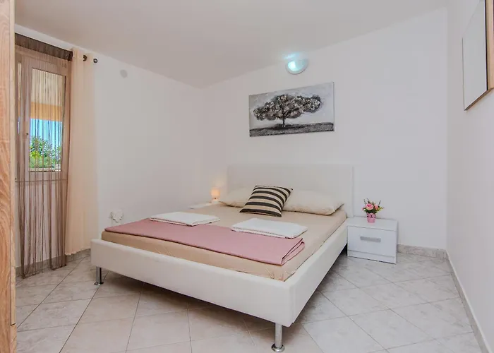 Ecija Appartement Nin
