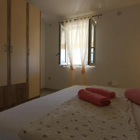 Andrej Apartment Nin