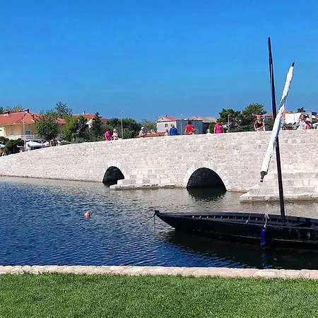 Ecija * Nin