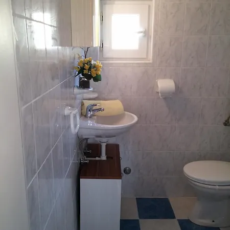 Andrej Apartment Nin