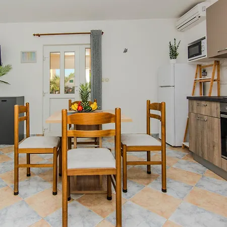 Apartment Andrej