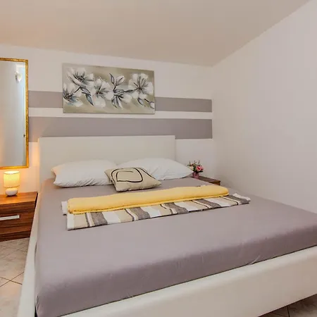Ecija Apartamento Nin